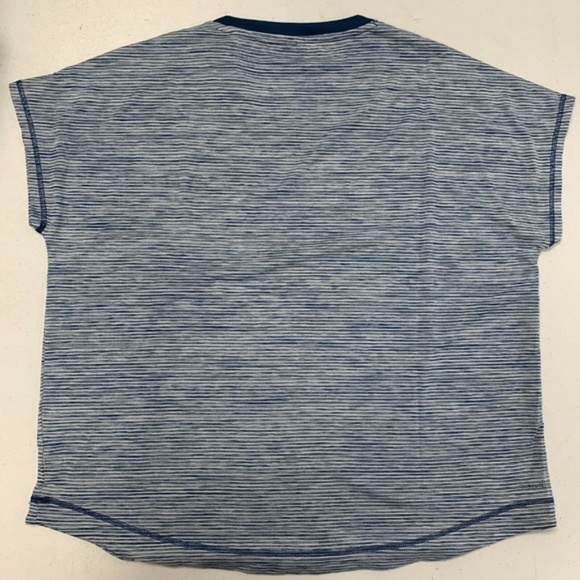 Clearance ADIDAS women's Climalite blue Striped Shirt - Picture 5 of 7